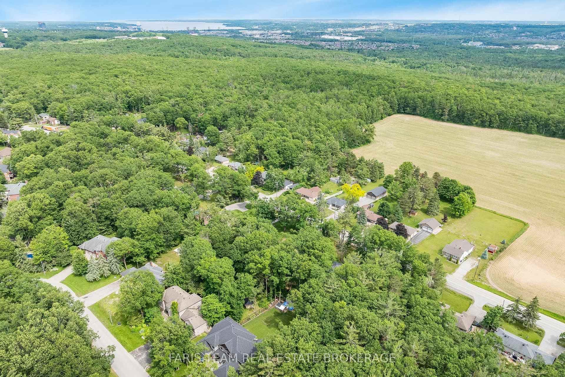 1202 Sunnidale Road photo 25