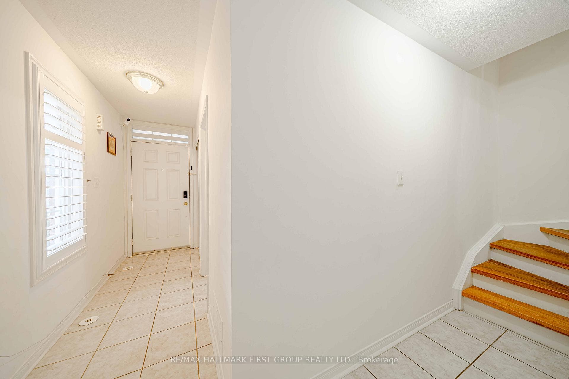 2790 Eglinton Avenue Unit 1 photo 10