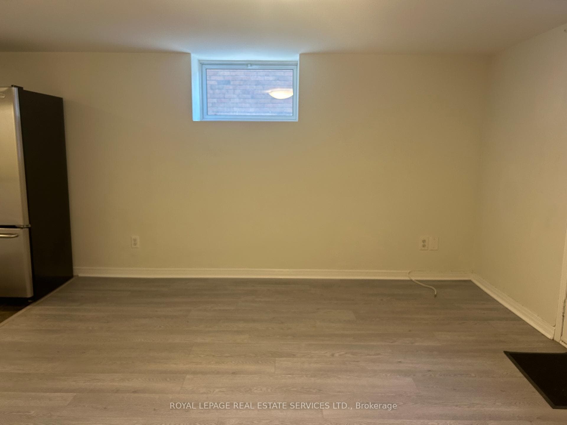 727 Avenue Road Unit L photo 7