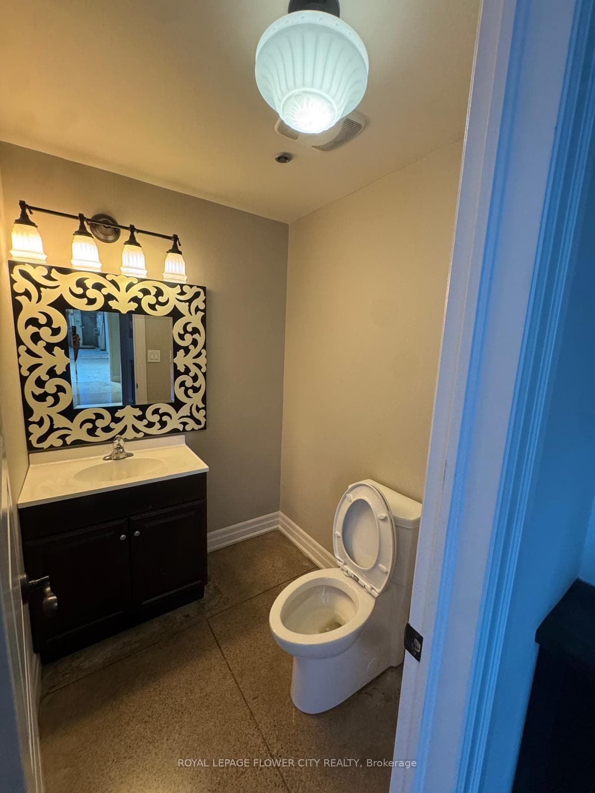 55 Healey Road Unit 7 photo 2