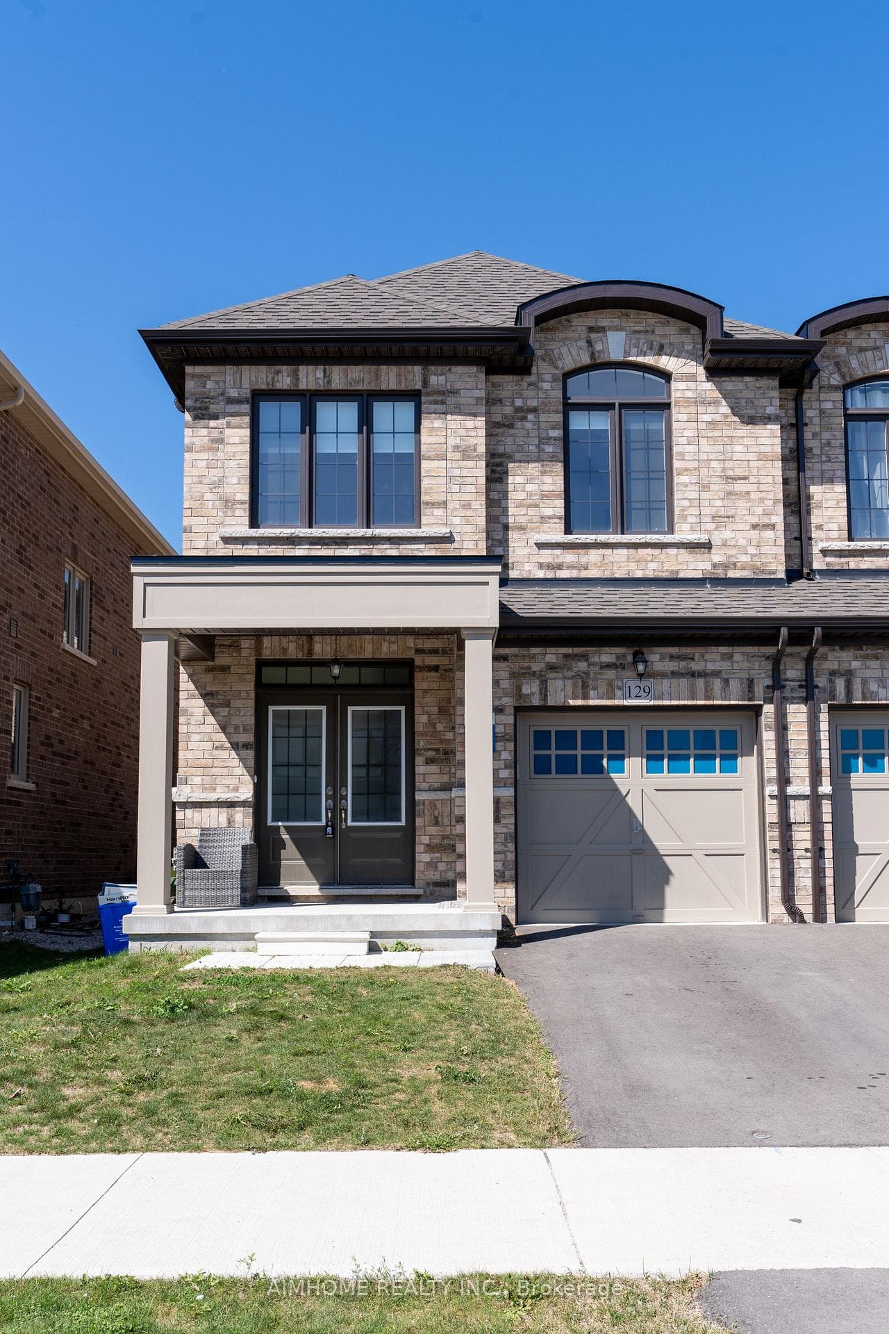 129 Closson Drive photo 2