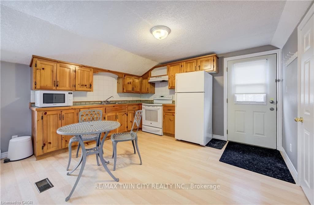 Upstairs Unit