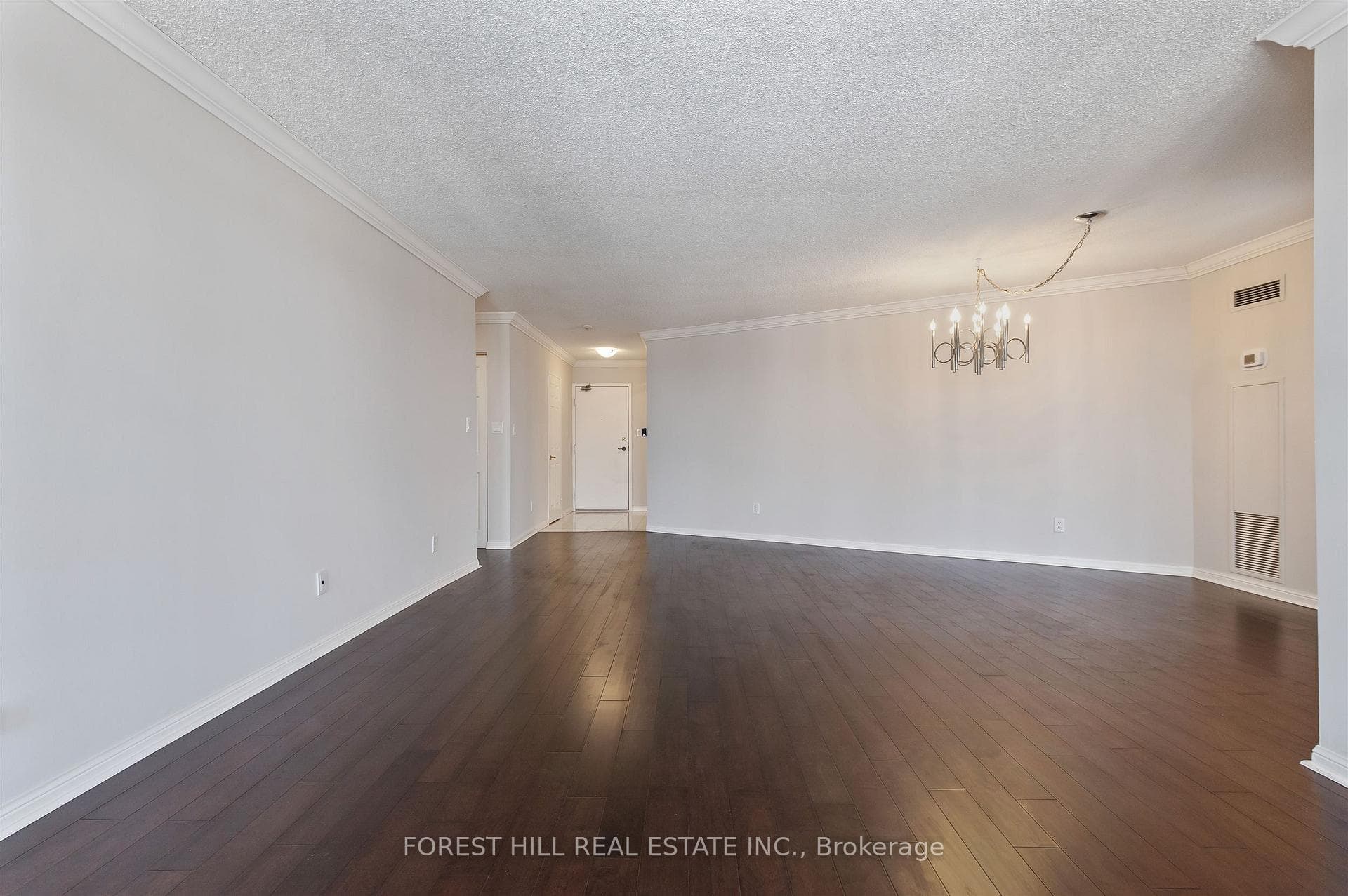 85 Skymark Drive Unit 2305 photo 10
