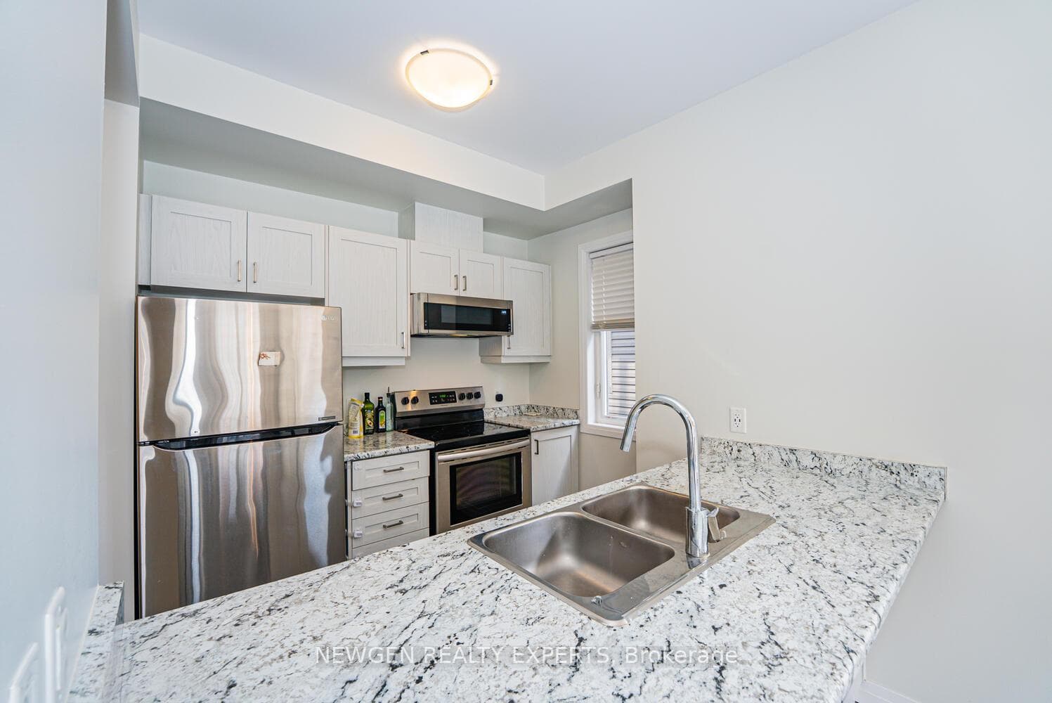 30 Times Square Boulevard Unit 283 photo 22