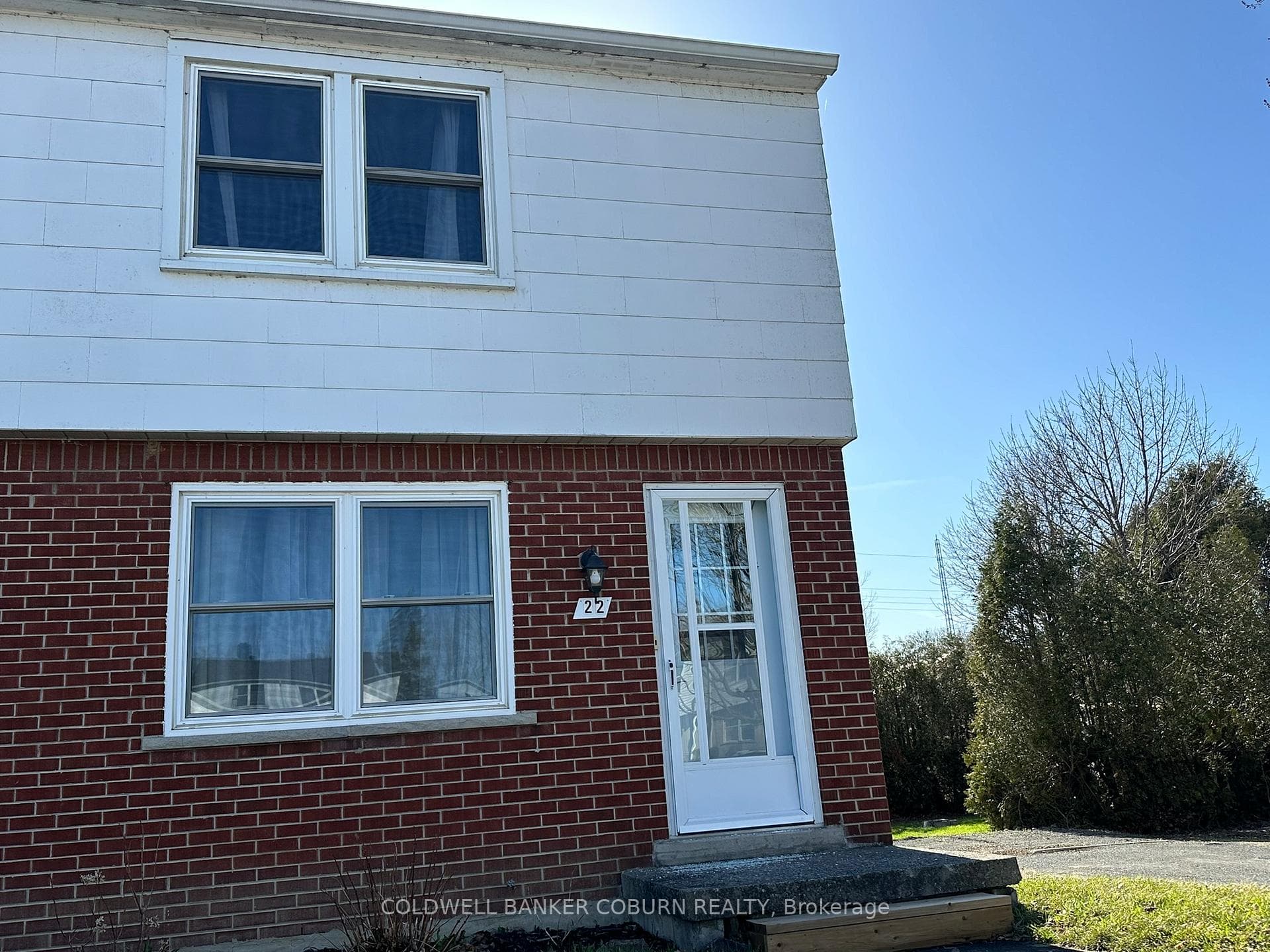 22 Casselman Road - Morrisburg