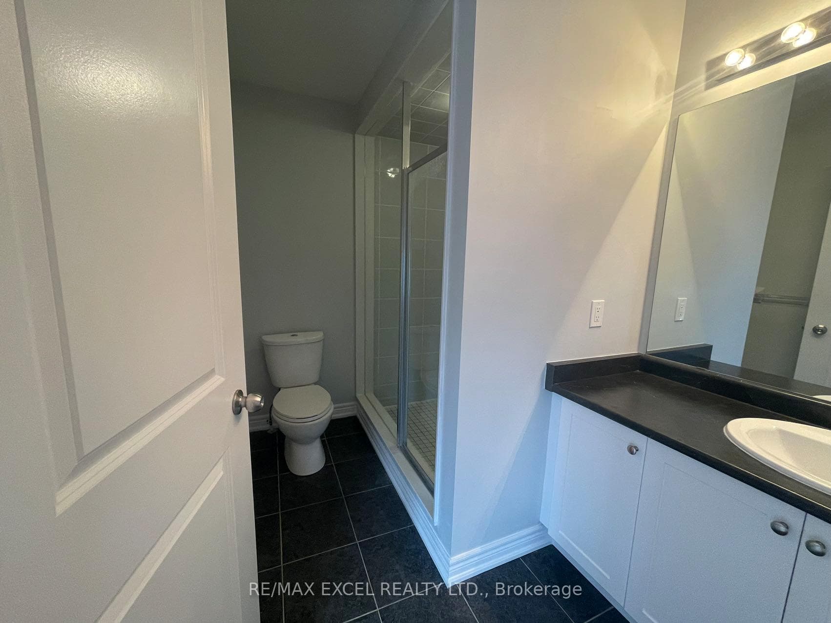 15 Markview Road photo 19