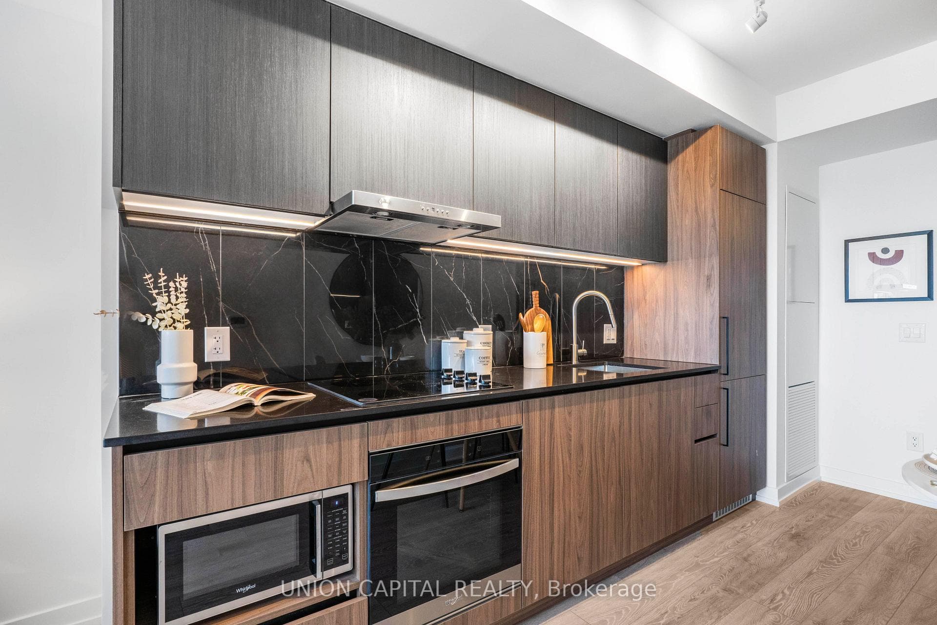 1100 Sheppard Avenue Unit 835 photo 11