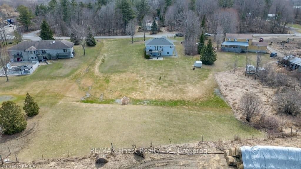 2408 WASHBURN Road photo 41