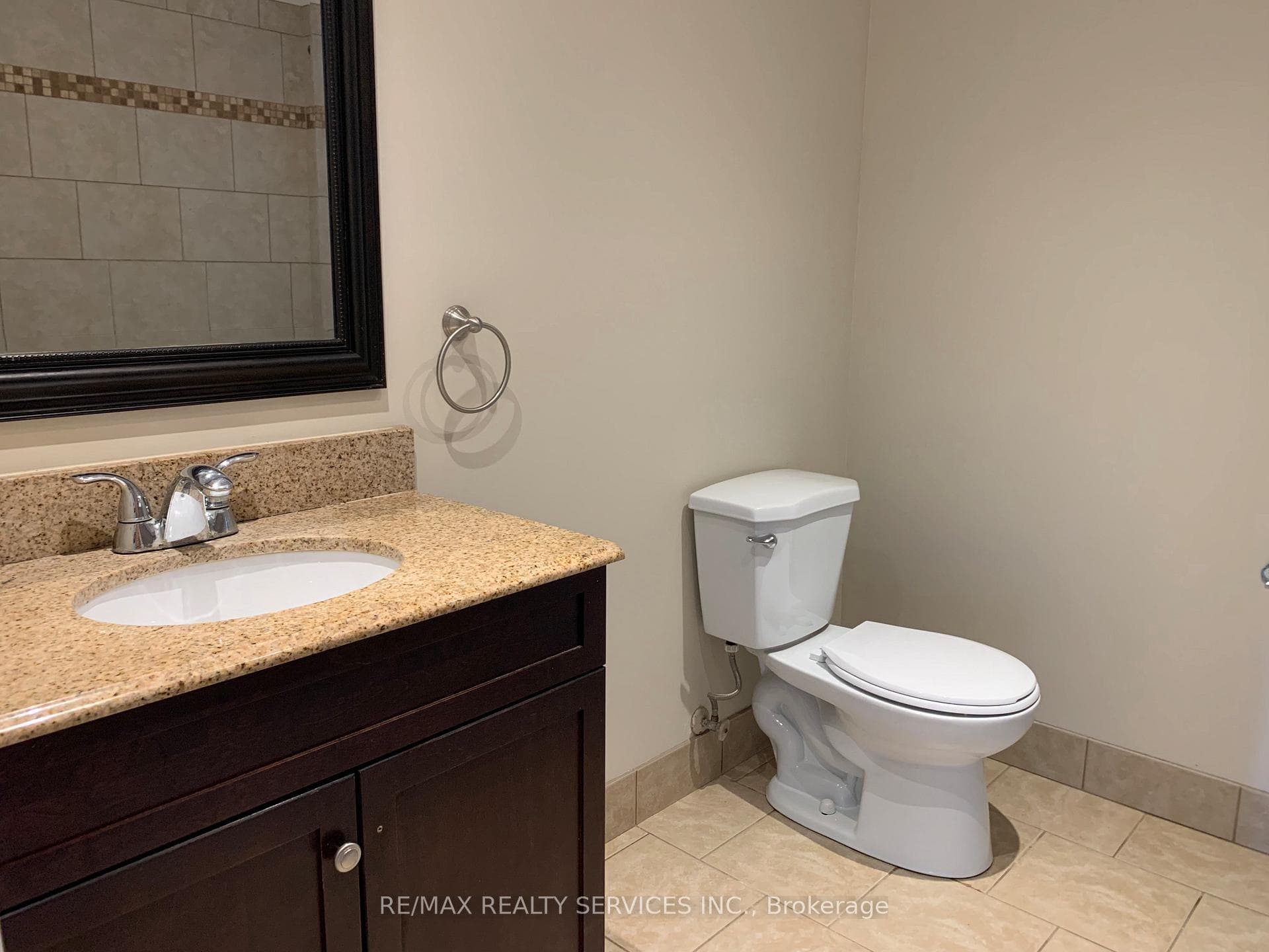 35 Trailwood Drive Unit 1412 photo 6