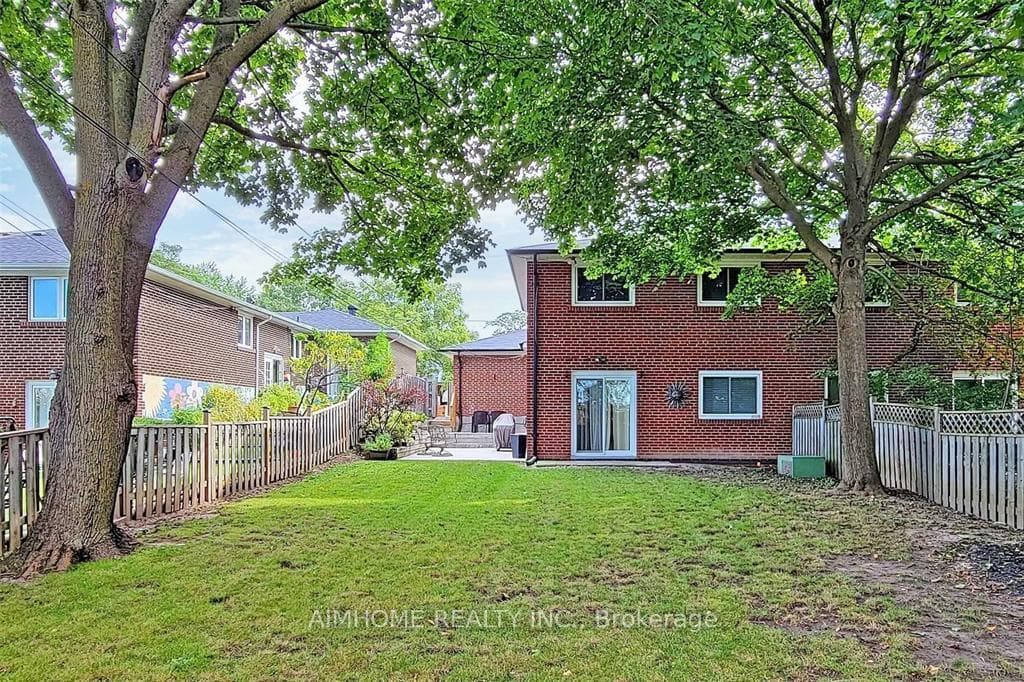 42 Sherwood Forest Drive photo 11