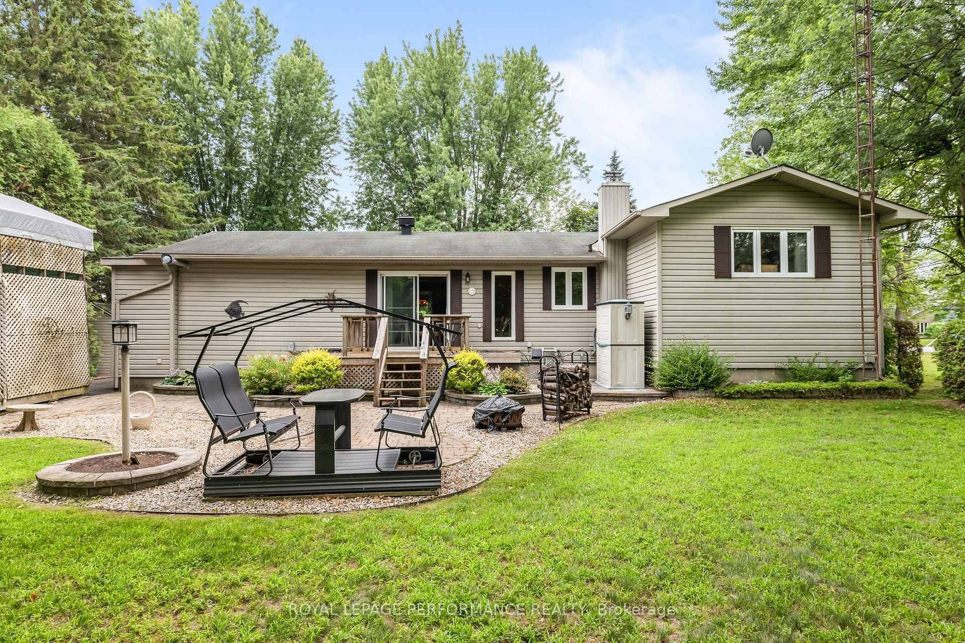 828 Principale Street photo 39