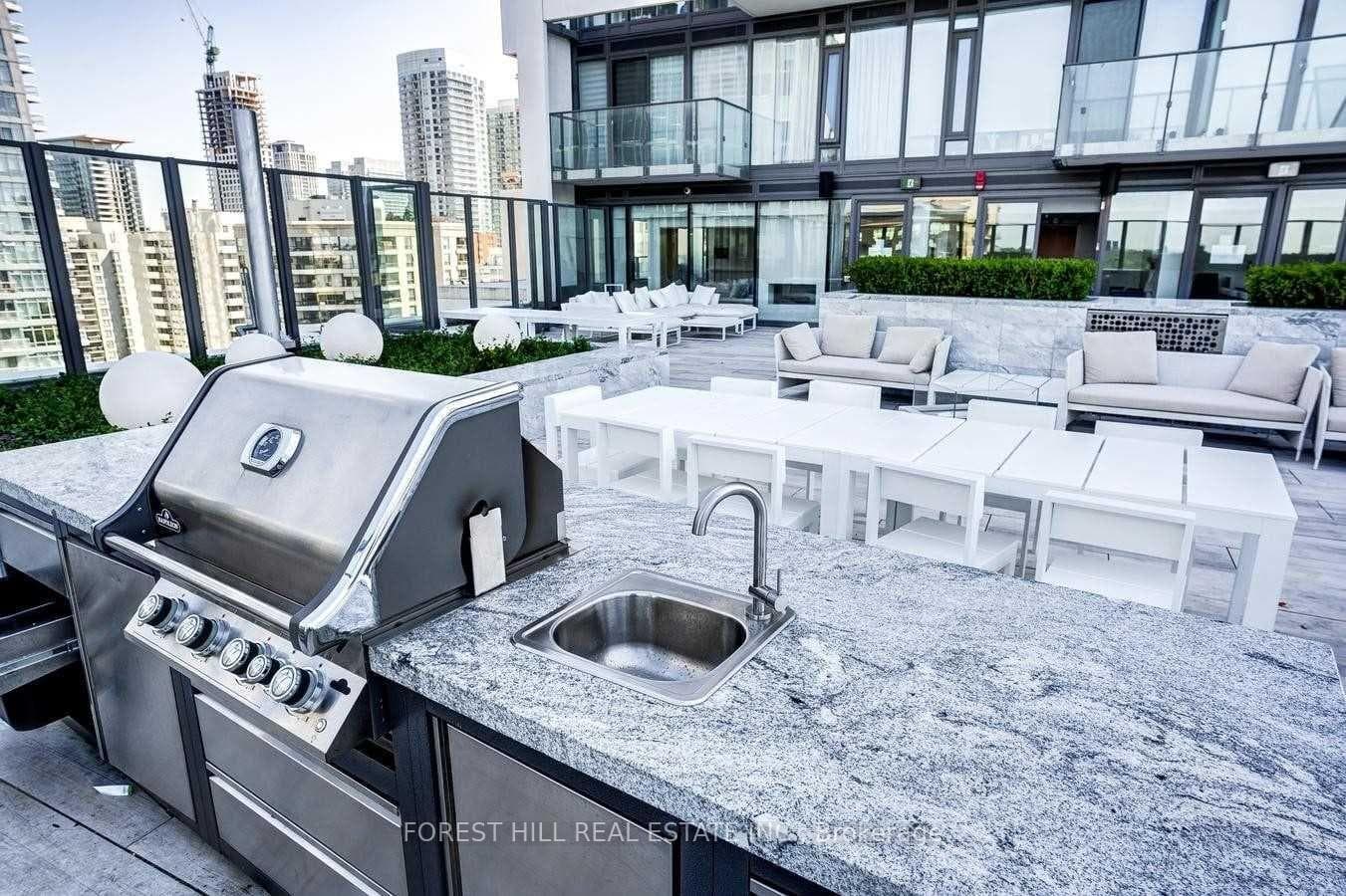 5 Soudan Avenue Unit 1623 photo 12