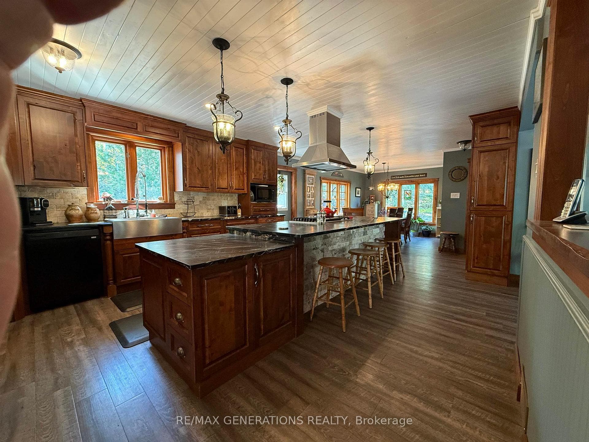 5074 DAWSON Road photo 4