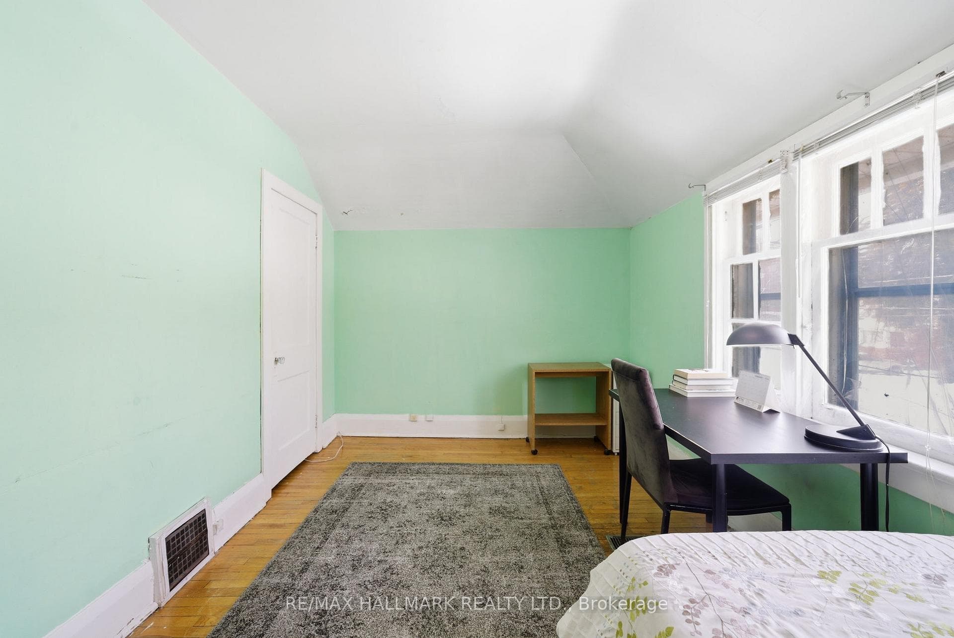 217 Snowdon Avenue photo 25