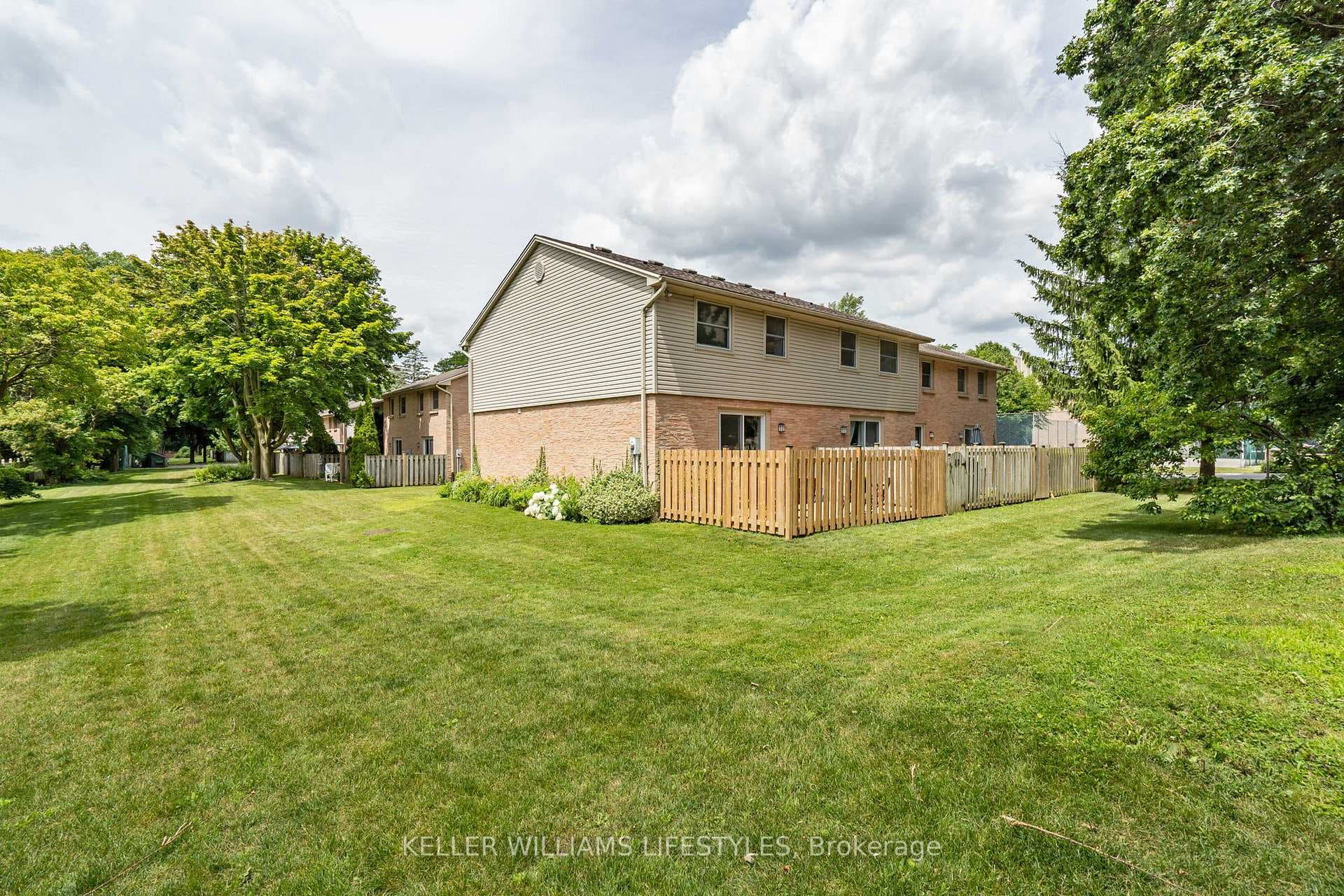 1247 Huron Street Unit 39 photo 37
