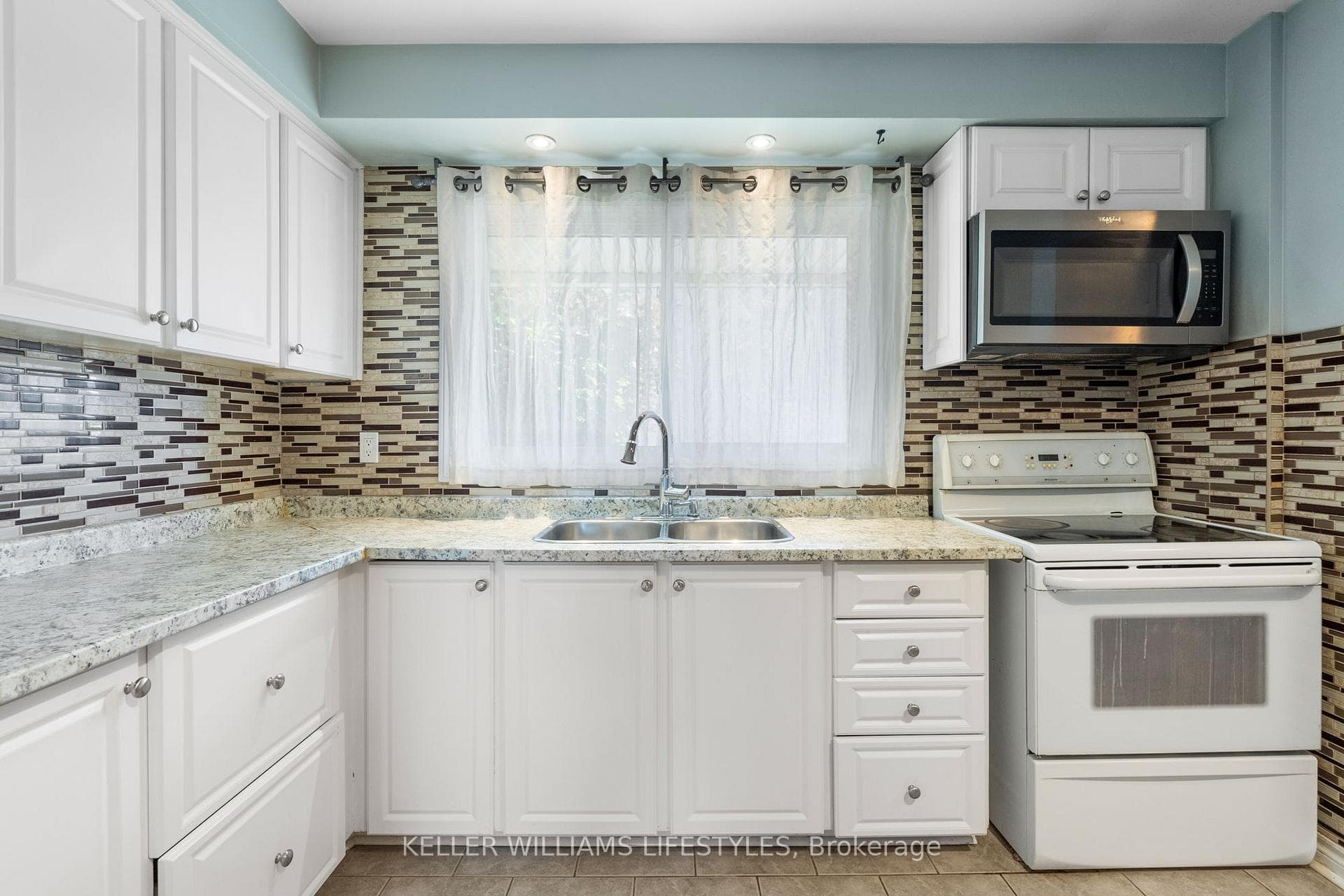 669 Osgoode Drive Unit 35 photo 6