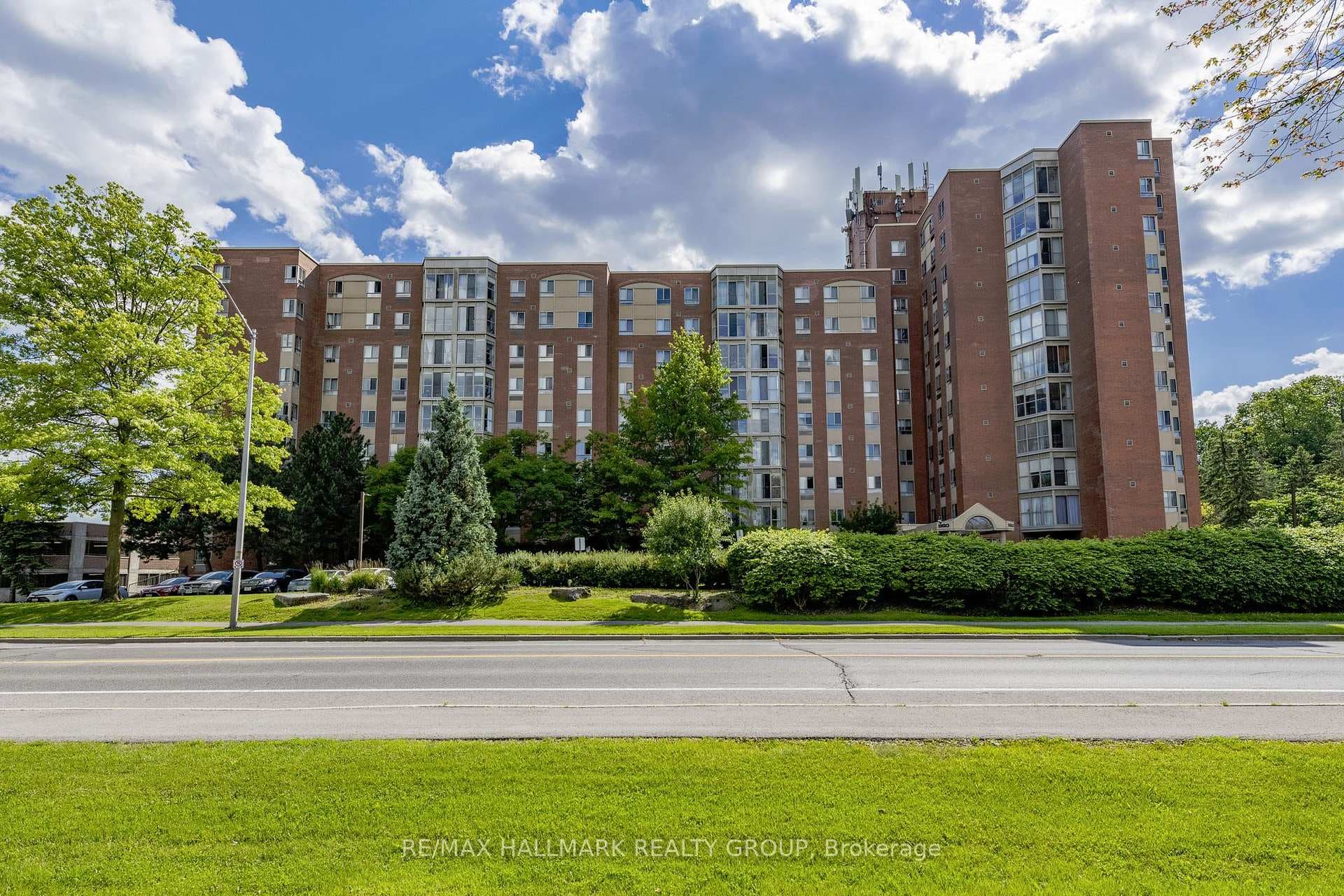 Welcome to The Atriums at 960 Teron Road