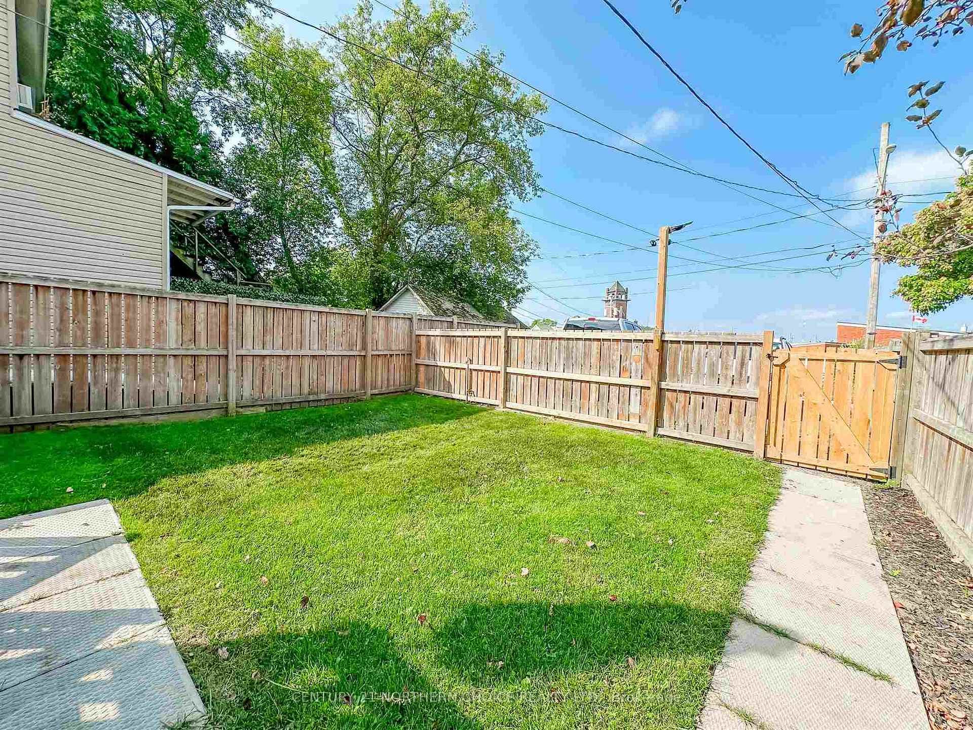 110 Fifth Avenue South photo 5