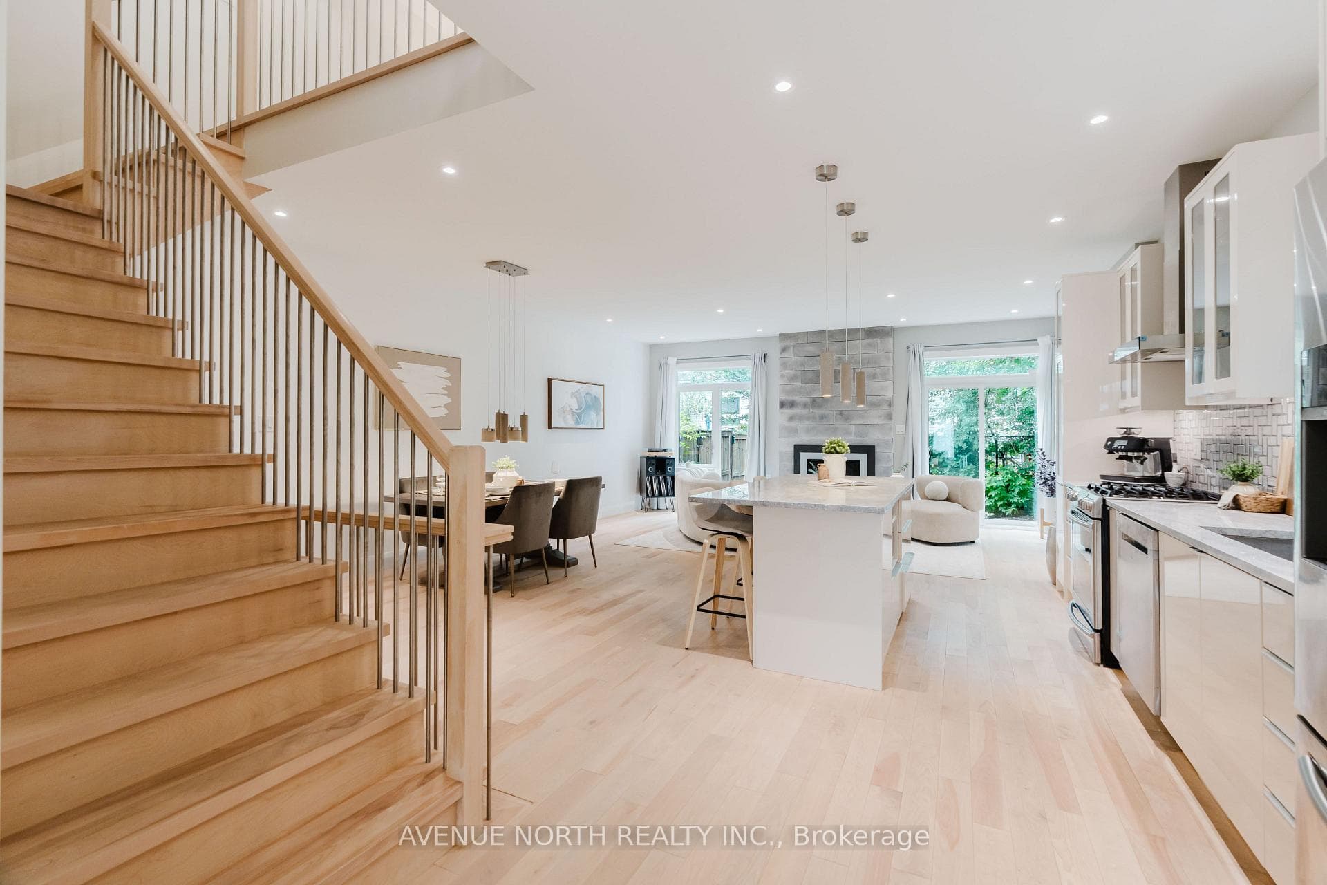 121 King George Street photo 7
