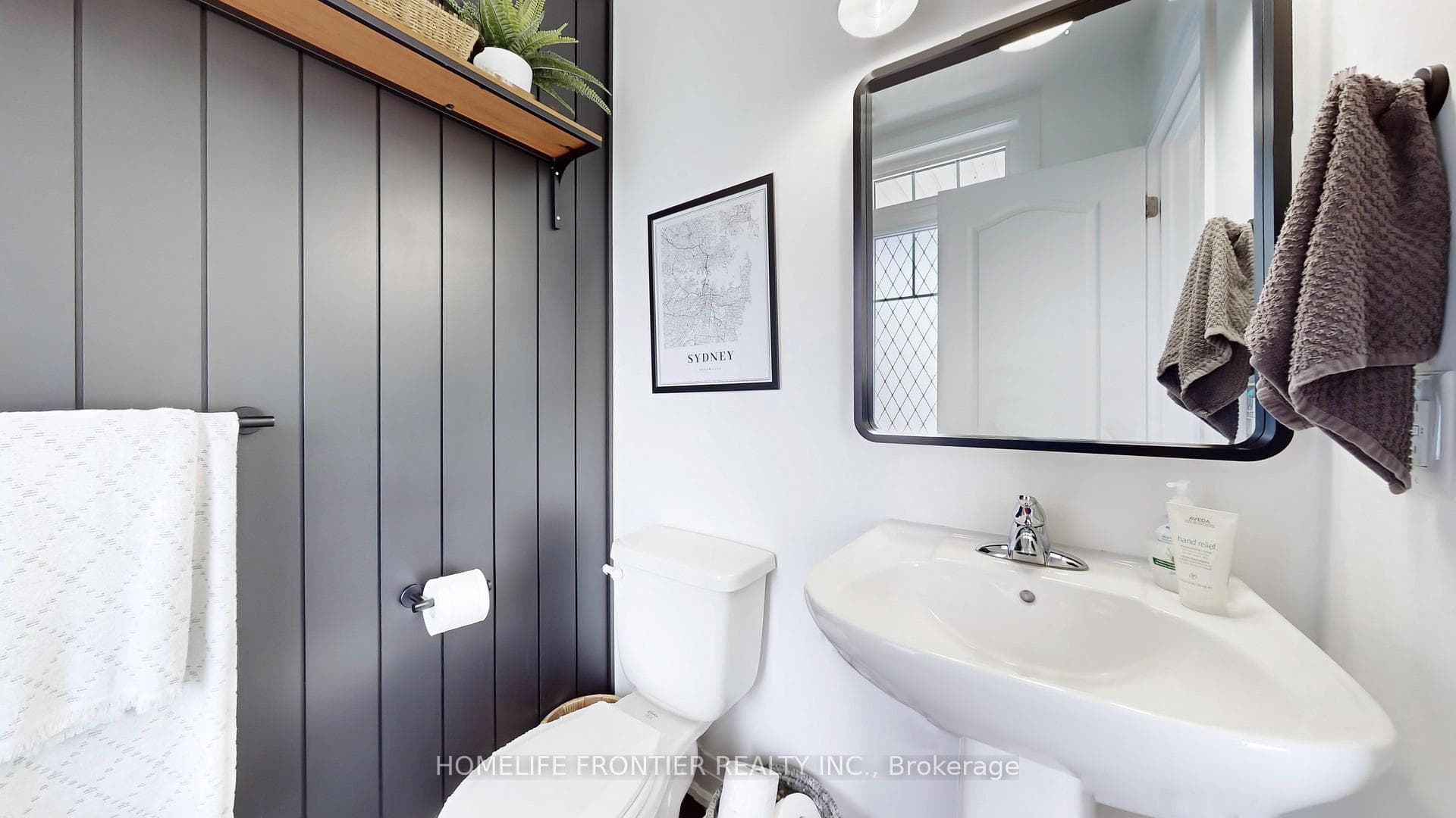 7 Kirby Avenue photo 16