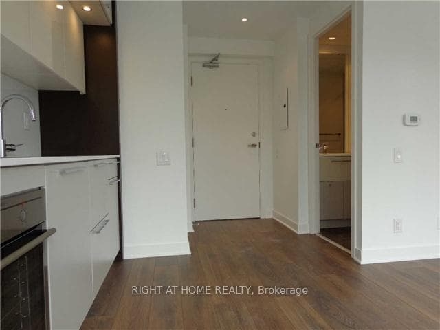 15 Grenville Street Unit 2604 photo 8