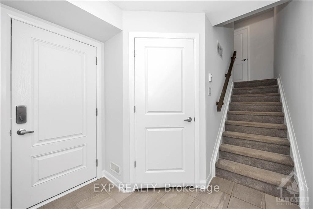 165 ATTWELL photo 5
