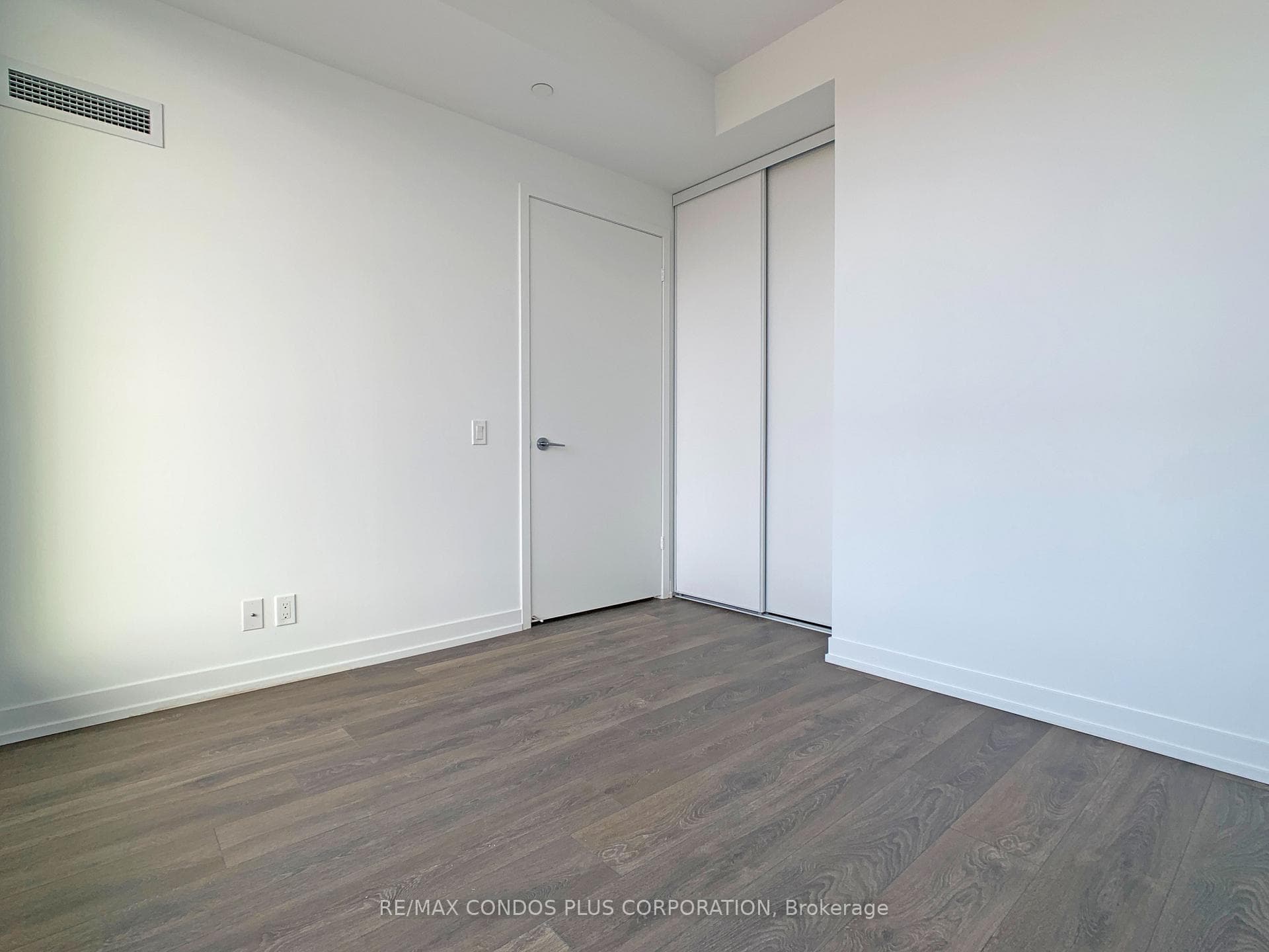 898 Portage Parkway Unit 3712 photo 8