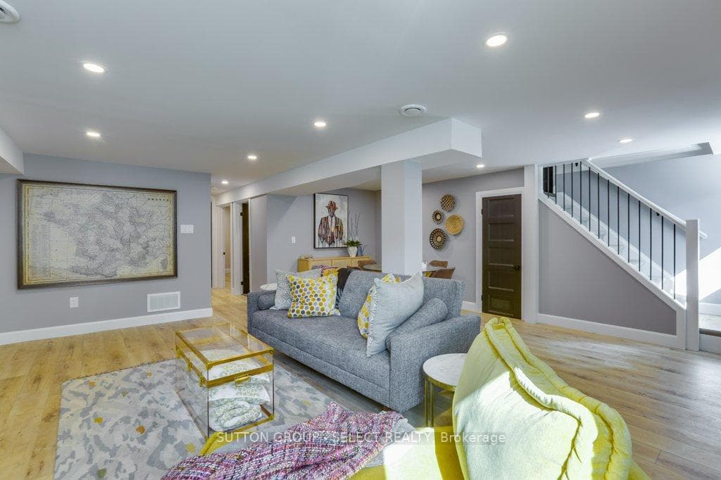 988 Glenbanner Road photo 22