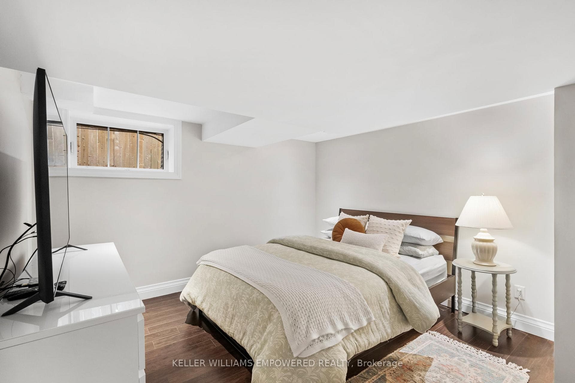 10 Athol Avenue photo 35