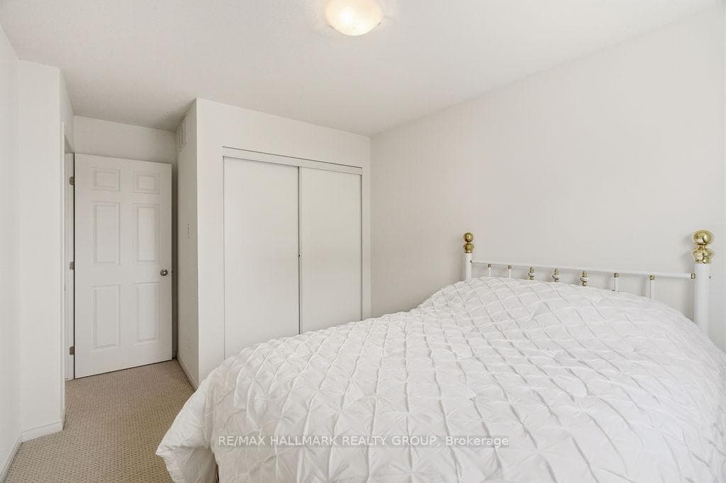 79 Chesapeake Crescent photo 28