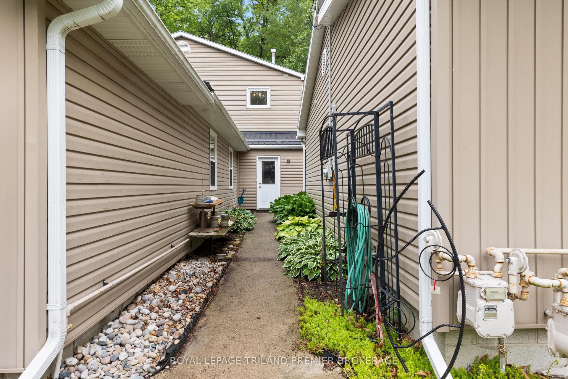 7710 Clayton Street photo 19