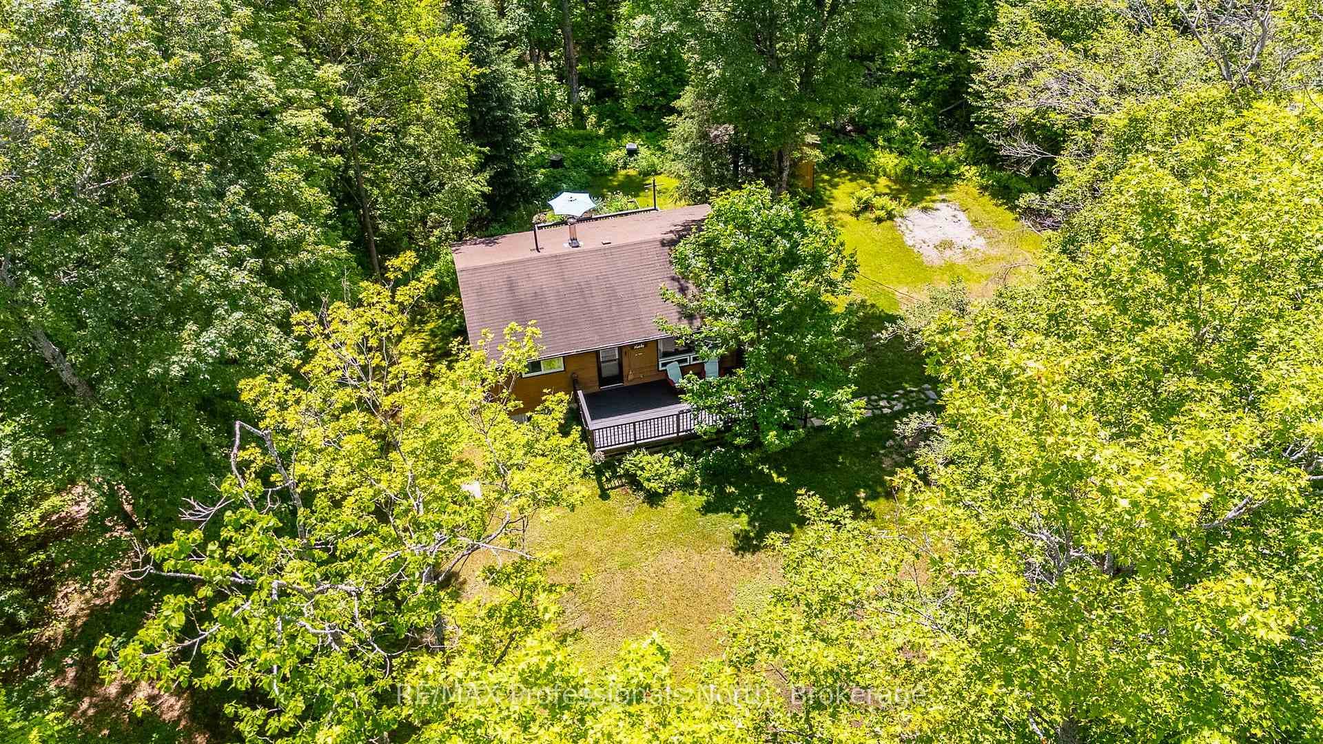 4792 Harburn Road photo 39