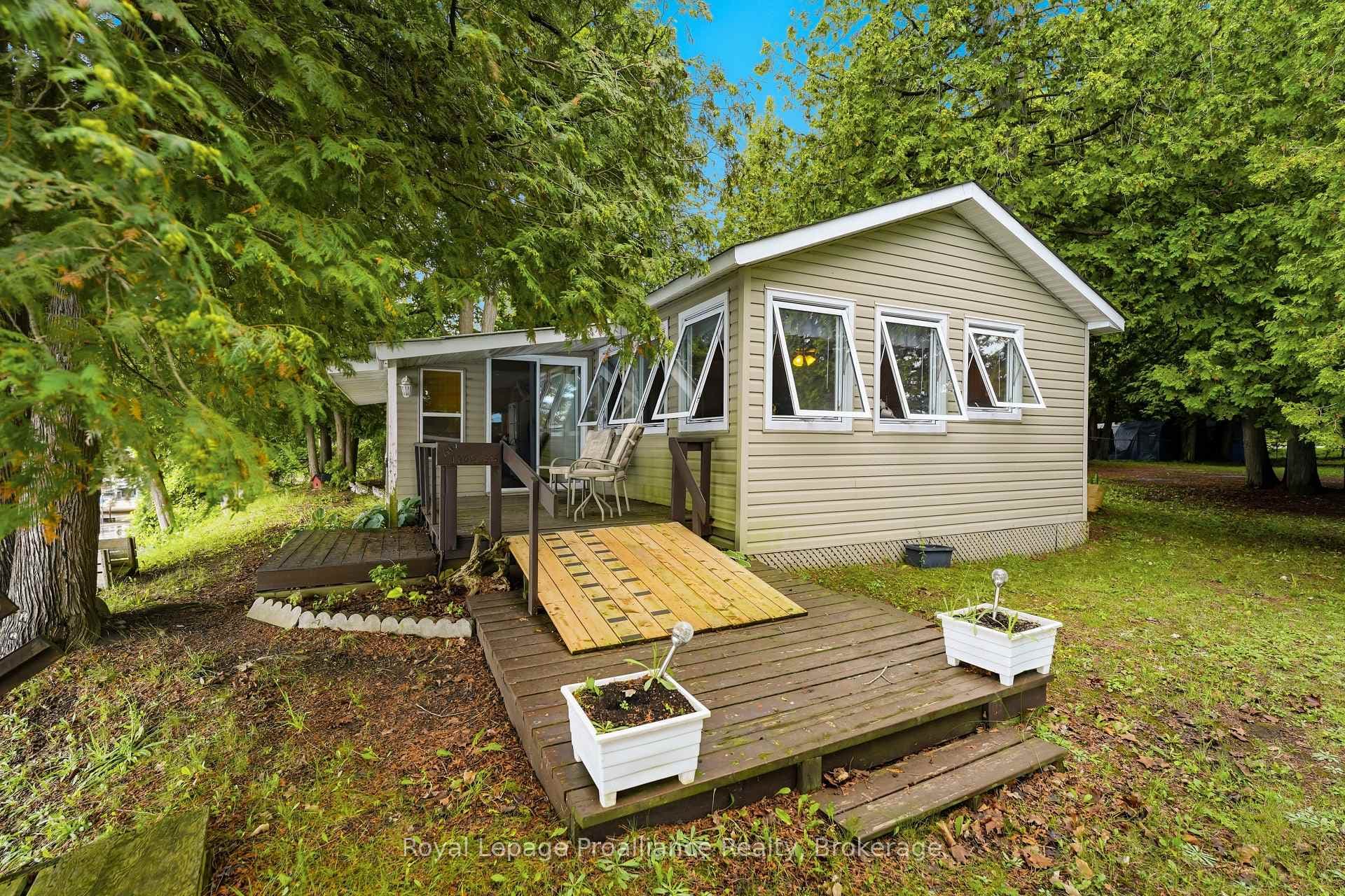 188 North Beaver Lake Road photo 2