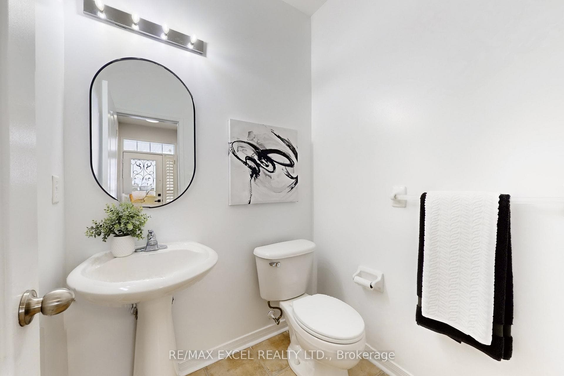 43 Evaridge Drive photo 13