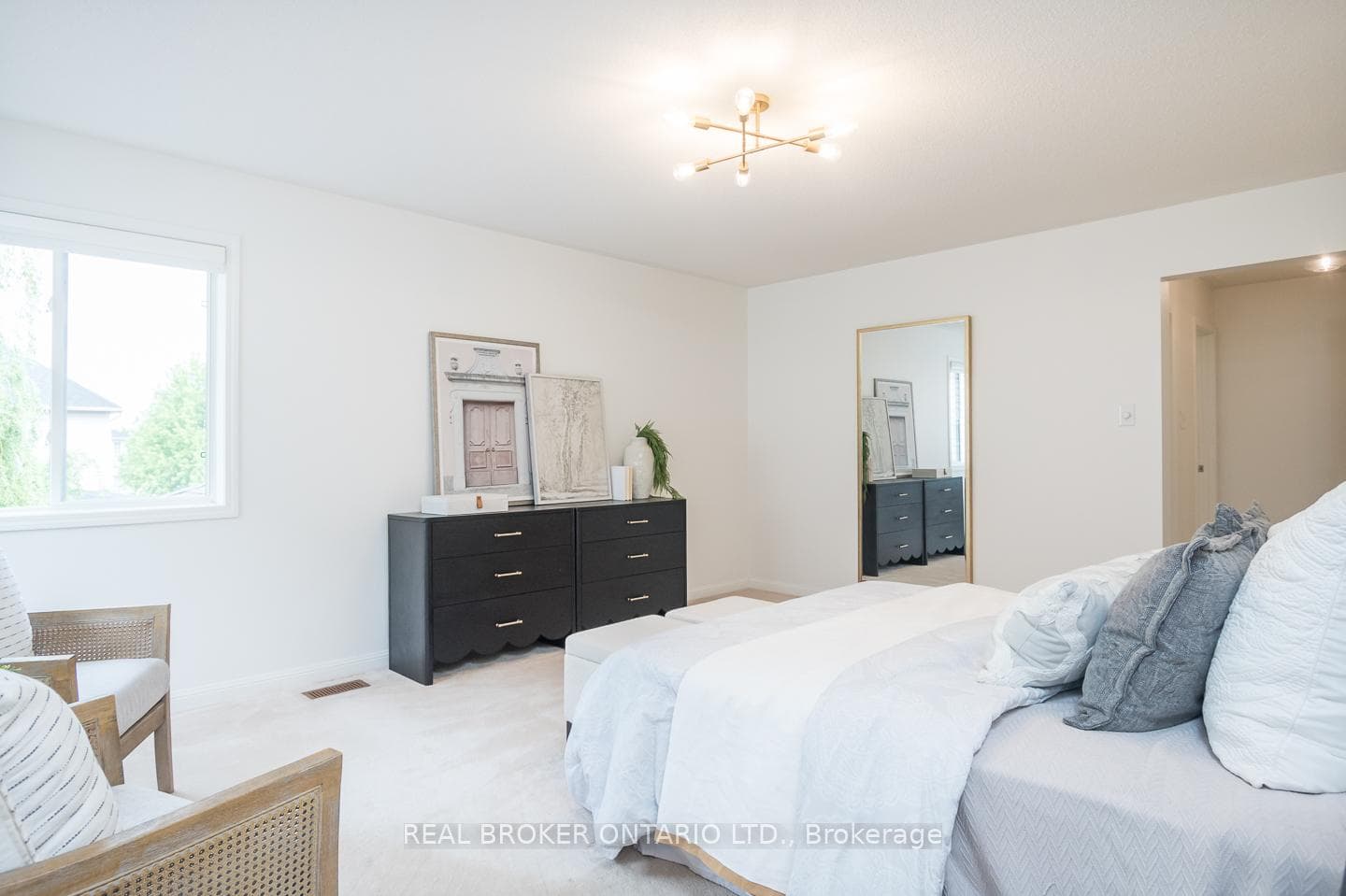 1280 Christie Circle photo 33