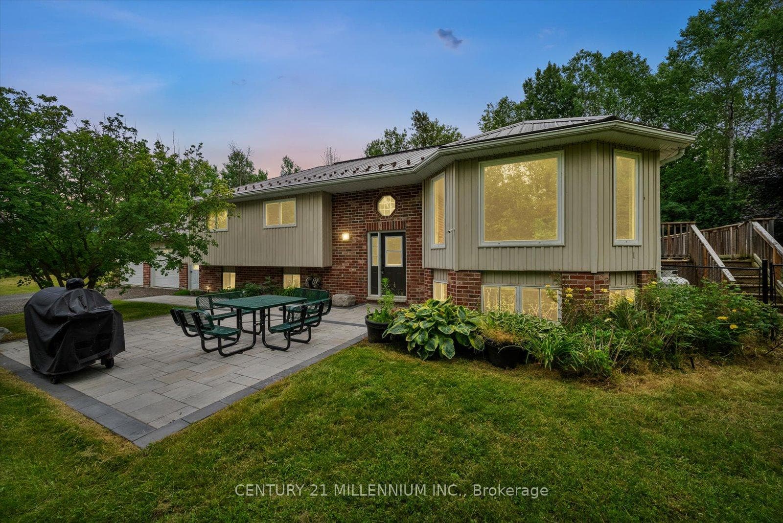 26831 Kennedy Road photo 1