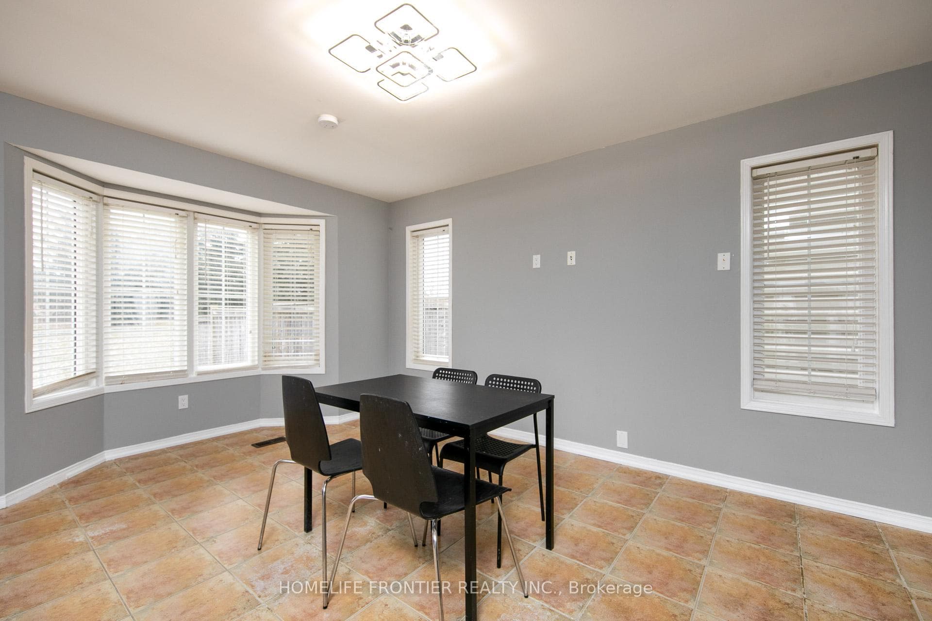 119 Norland Circle photo 6