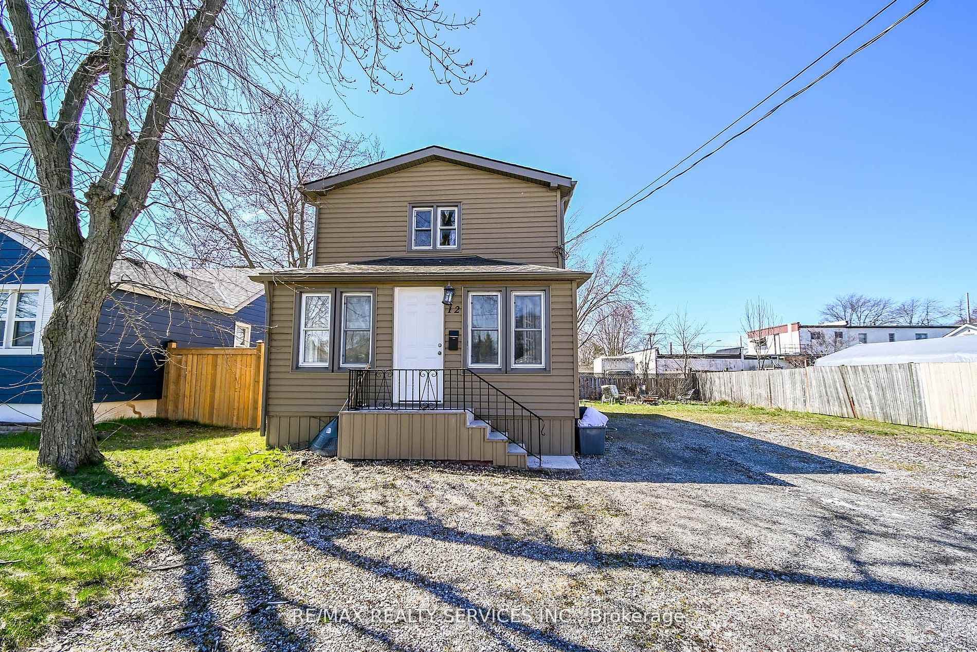 12 AFTON Avenue photo 1