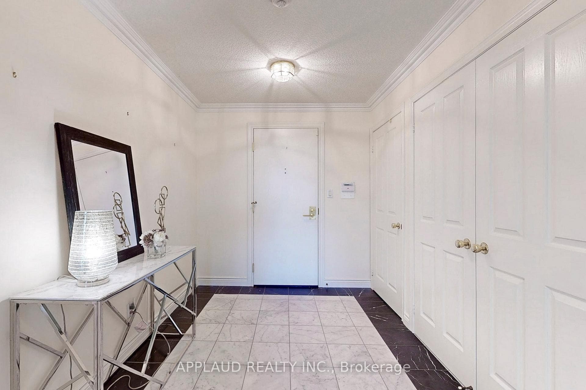 3181 Bayview Avenue Unit #502 photo 3