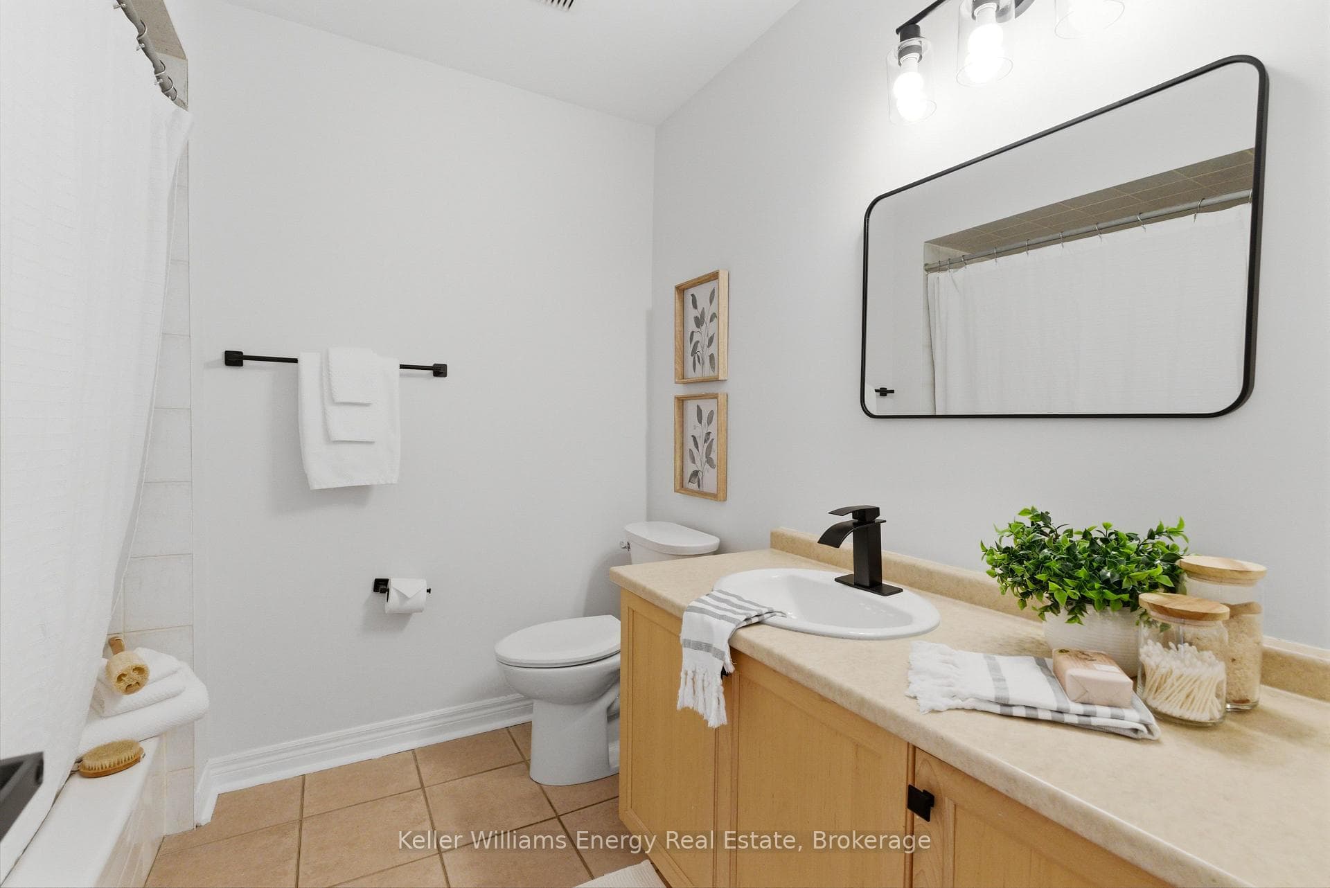 2019 Erin Gate Boulevard photo 23
