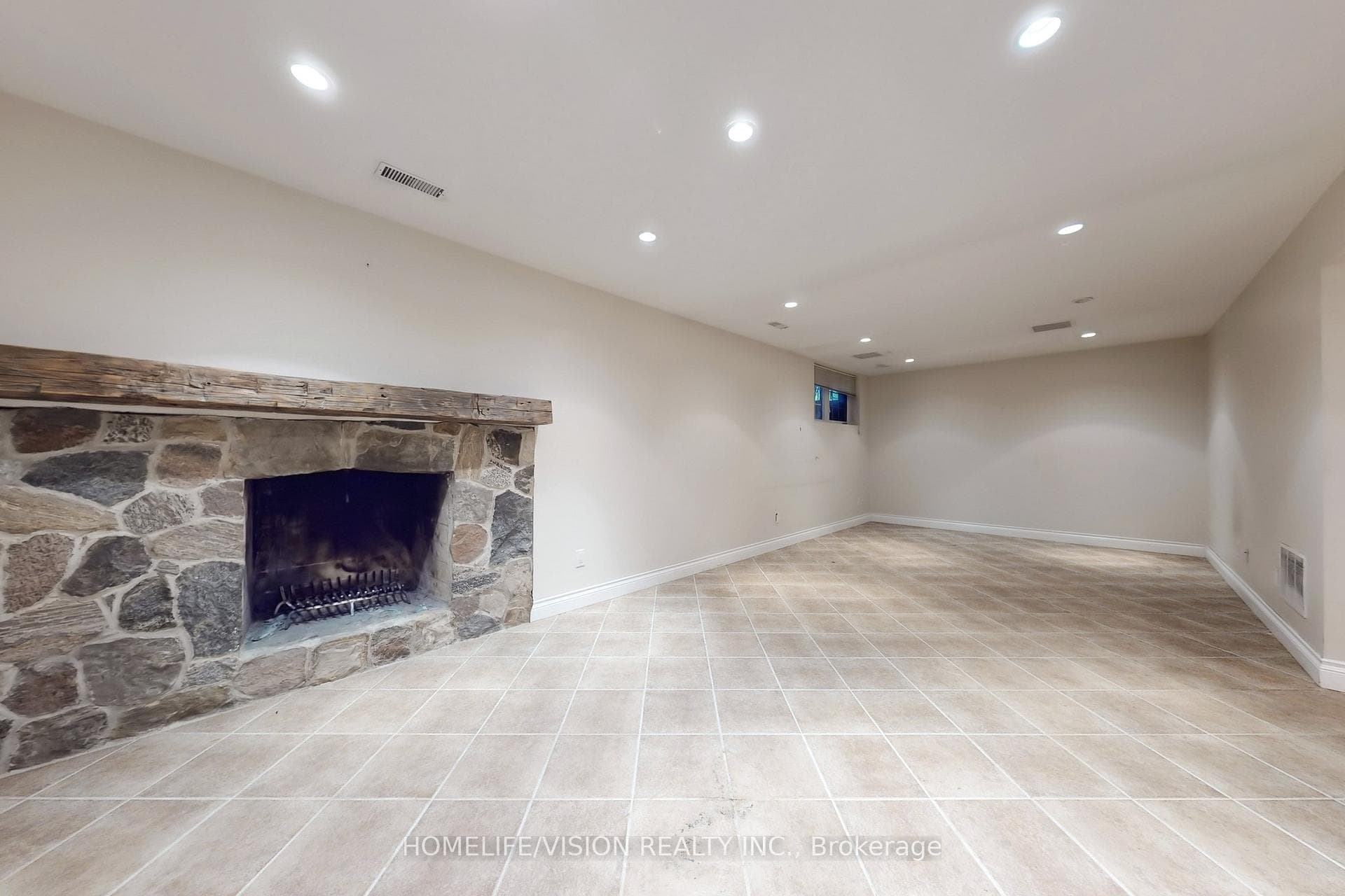 135 Patricia Drive photo 23