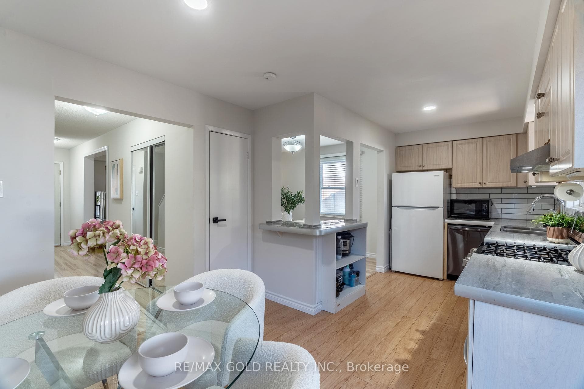 36 Guthrie Crescent photo 12