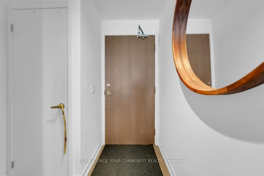 15 Lower Jarvis Street Unit 3905 photo 5
