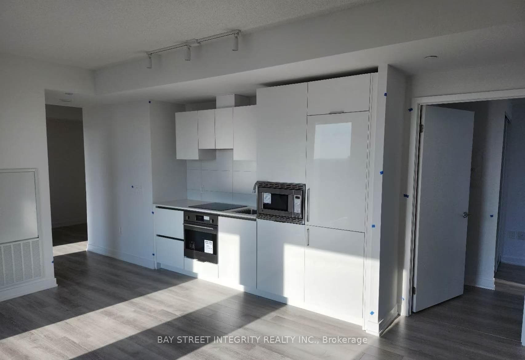 238 Simcoe Street Unit 2508 photo 10