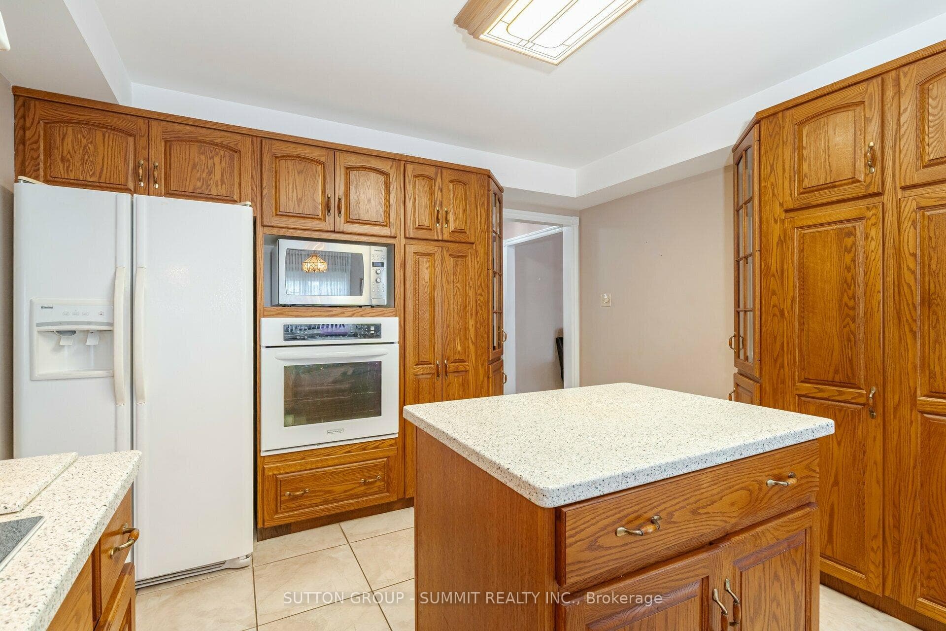 5453 Elgar Court photo 16