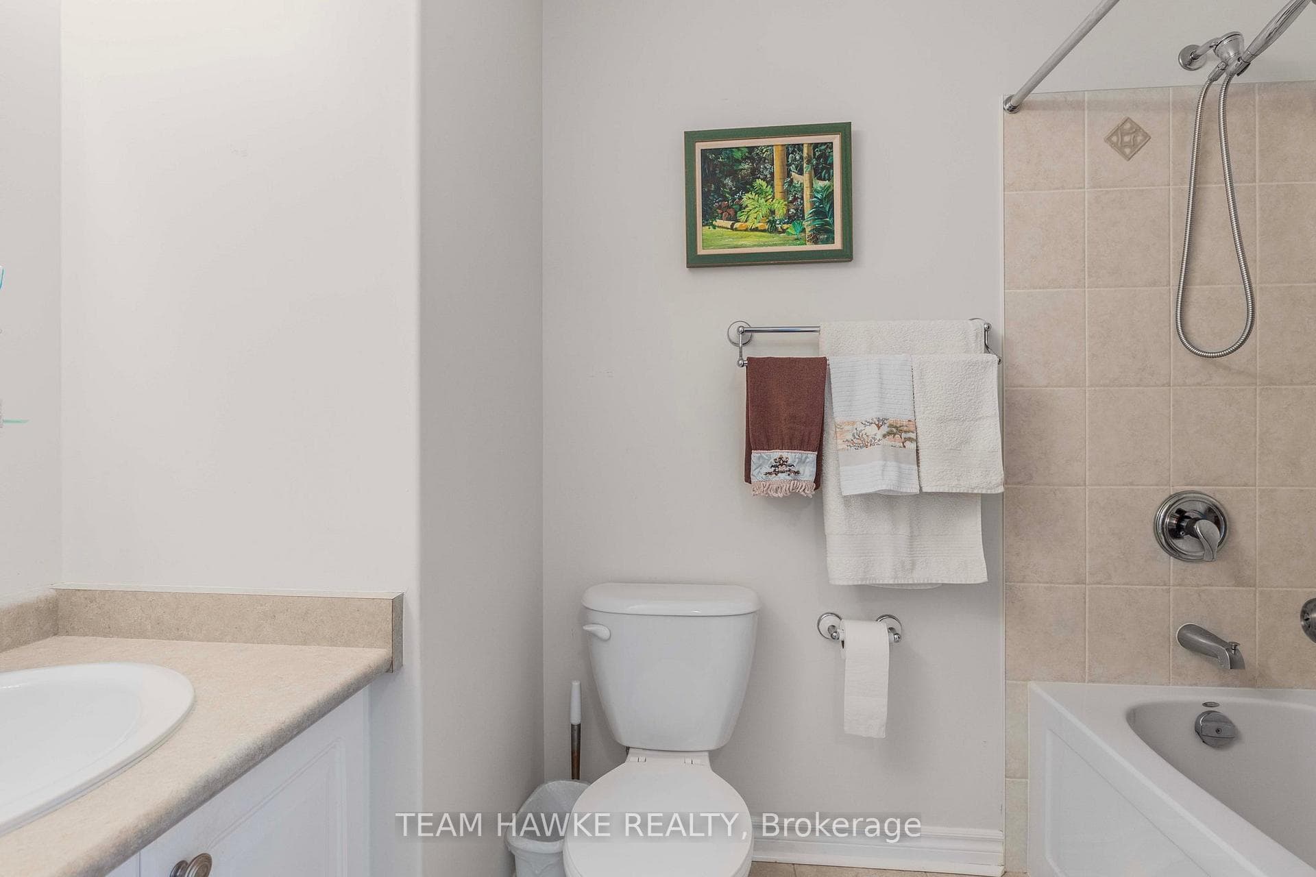 463 Shewfelt Crescent photo 22