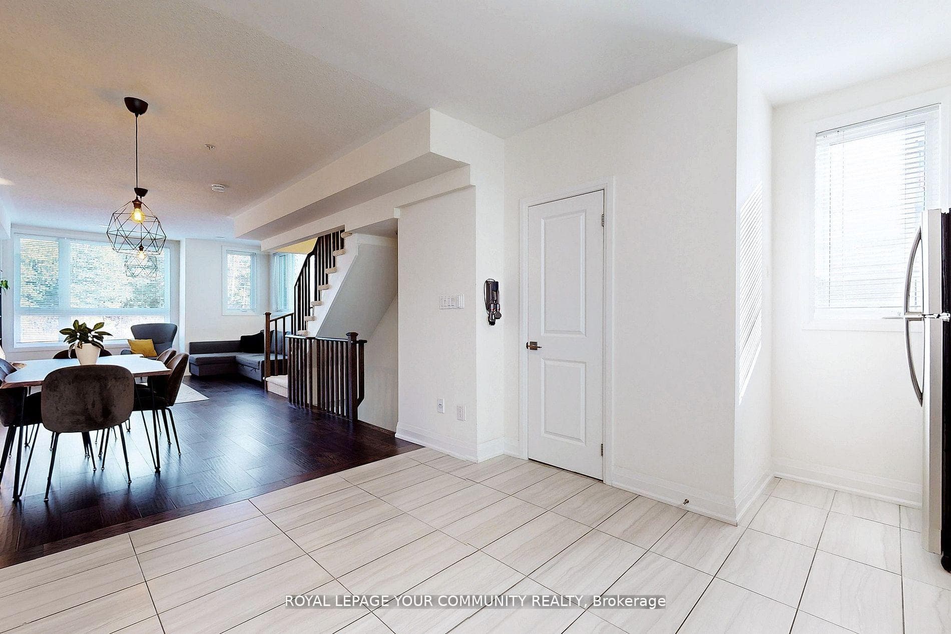 1870 Altona Road Unit 9 photo 16