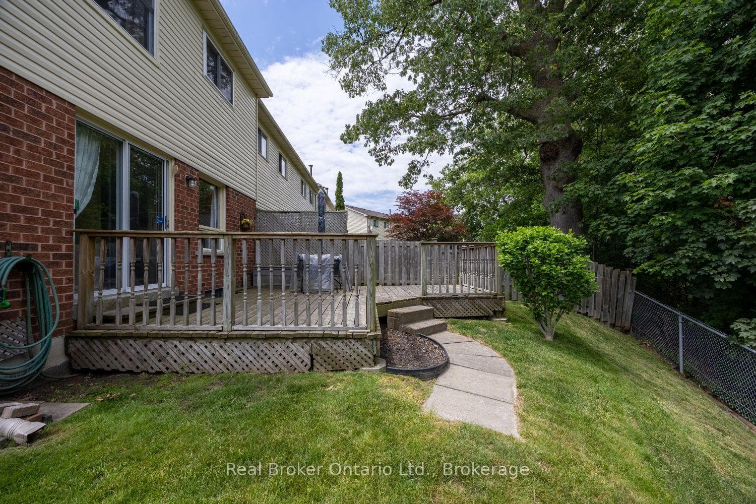 10 Climie Court photo 30
