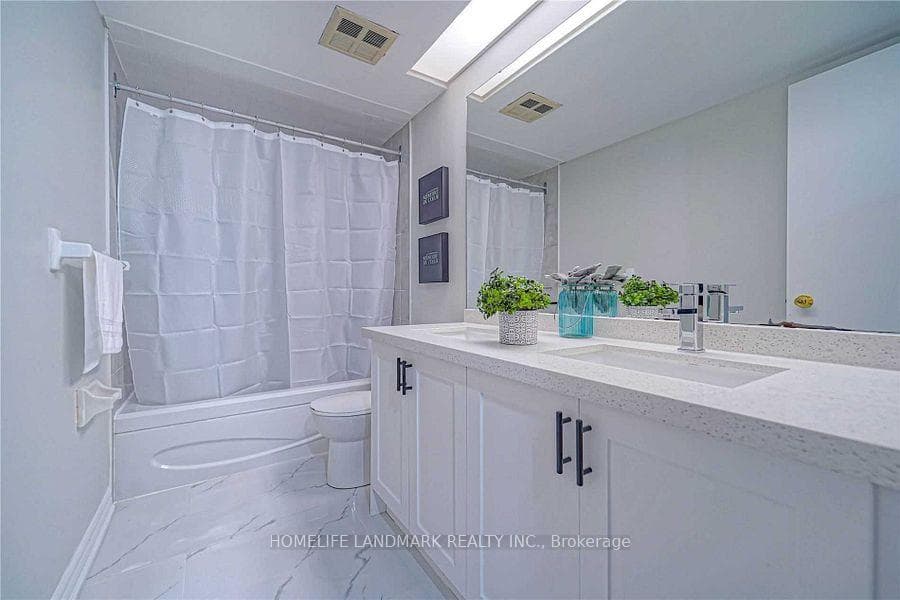 2460 Eglinton Avenue Unit 1109 photo 9