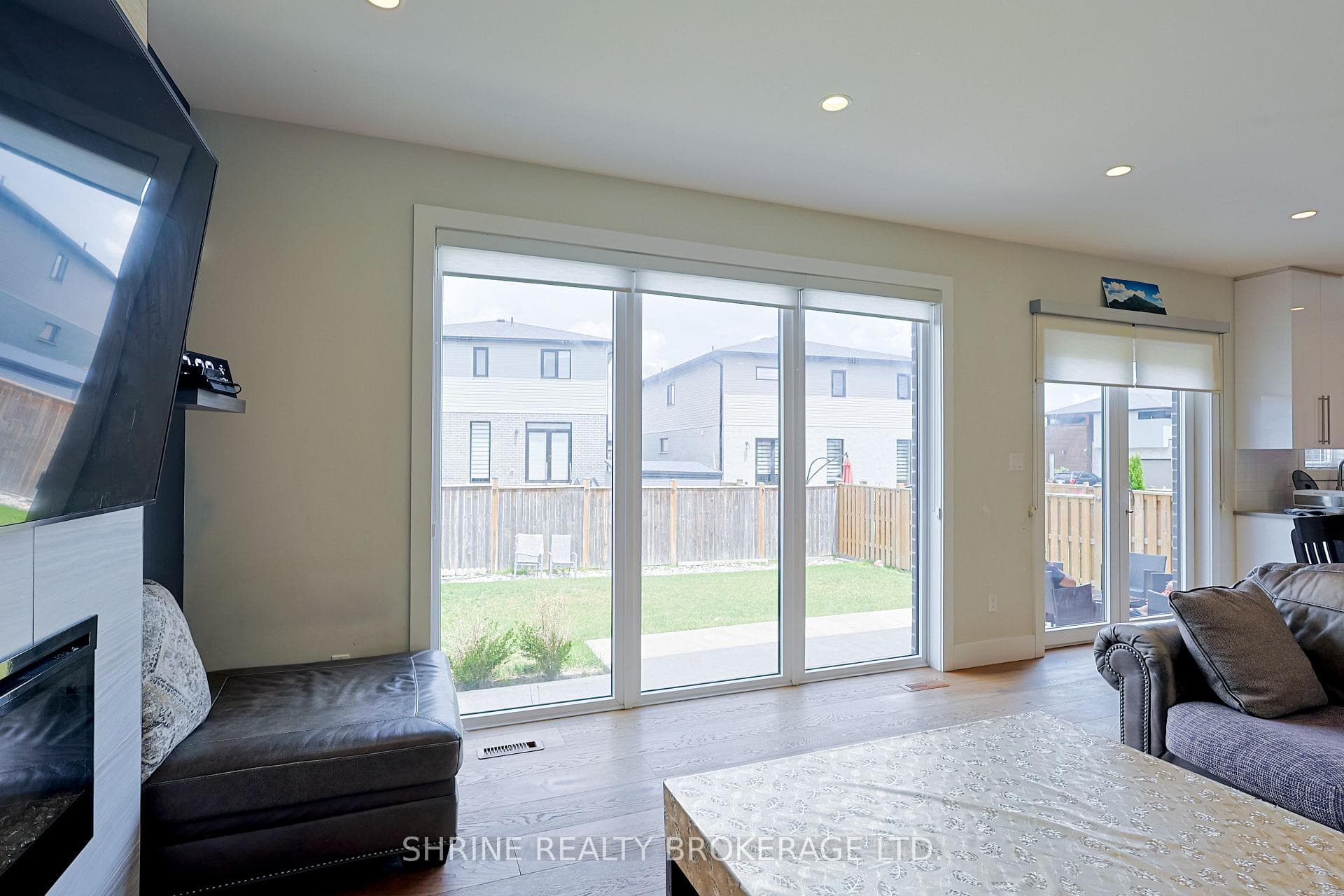 2170 Debra Drive photo 6